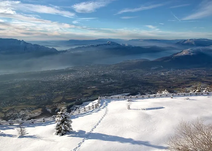 Centre Vue アパート *